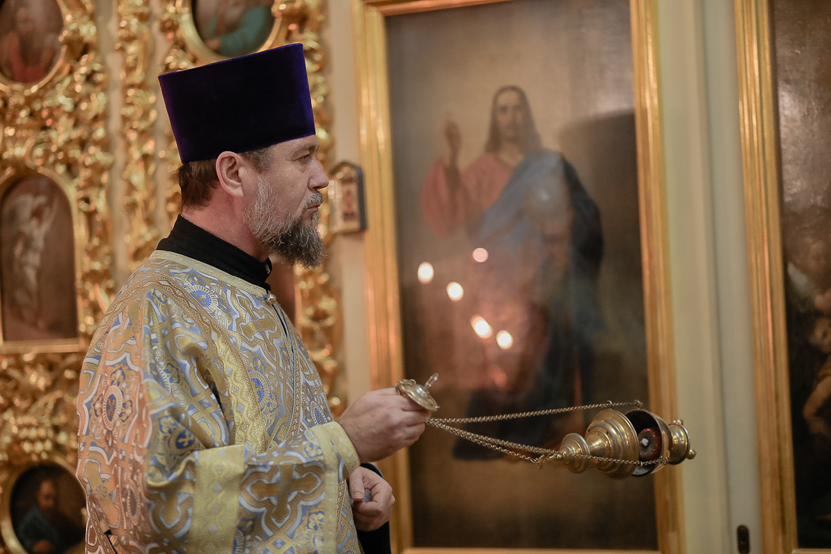 Белый мрамор с уральского месторождения закупили для Михаило-Архангельского собора