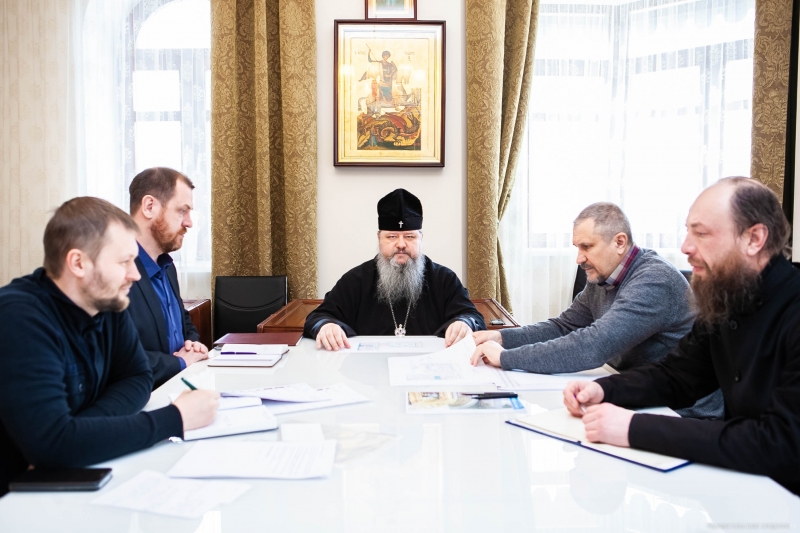 Митрополит Корнилий обсудил с Дмитрием Яскорским продолжение строительства Михаило-Архангельского собора