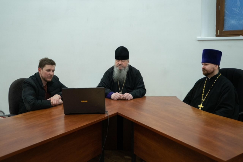 Митрополит Корнилий возглавил встречу по вопросам художественного оформления Михаило-Архангельского собора 