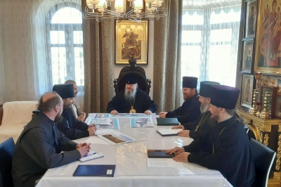 Митрополит Корнилий возглавил совещание, на котором обсудили благоустройство соборной площади в Архангельске